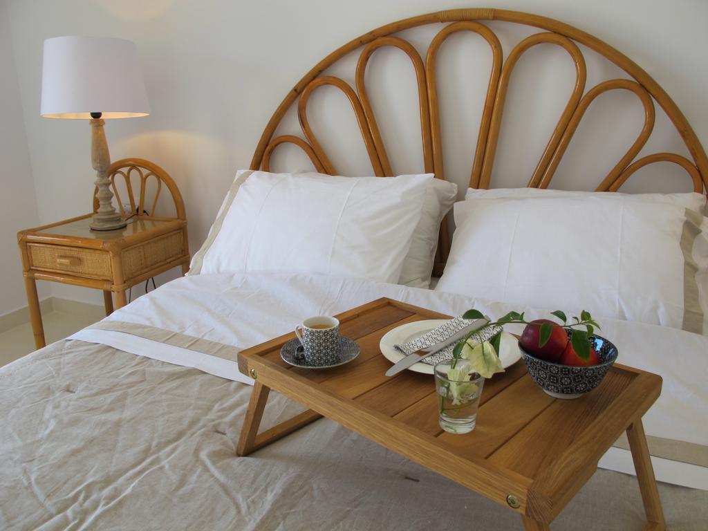 Seafront Calista Beach House With Garden Glyfada  Exterior foto
